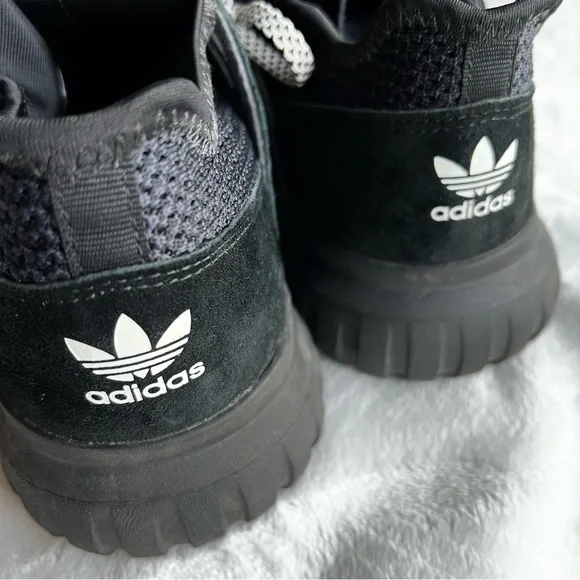 Adidas Tubular Black Tennis / Running Shoes Men’s Size 6.5 Women’s 8 - Picture 5 of 6